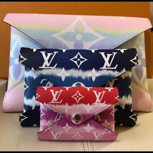 LV Escale Pochette Kirigami